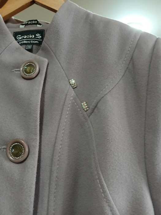 Пальто  для пишної  жіночки