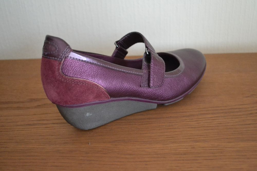 Clarks skórzane buty roz 40