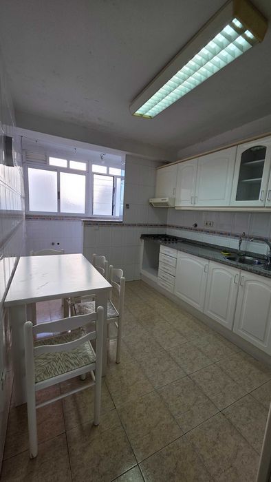 Apartamento T1 para arrendamento