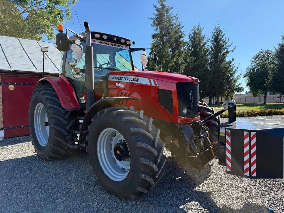 Ciągnik Massey Ferguson dyna 6