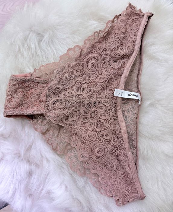 Zestaw koronkowe body + majtki