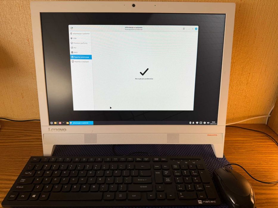 Komputer all in one lenovo 19,5 cala Linux Mint dysk ssd 513 GB