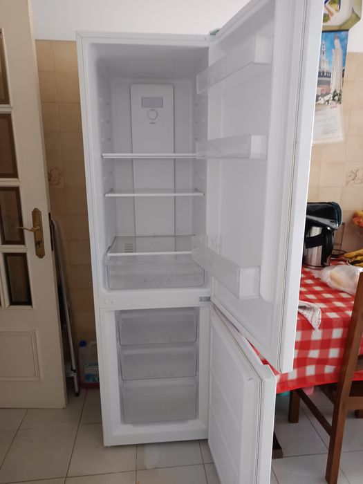 Vendo combinado quase novo