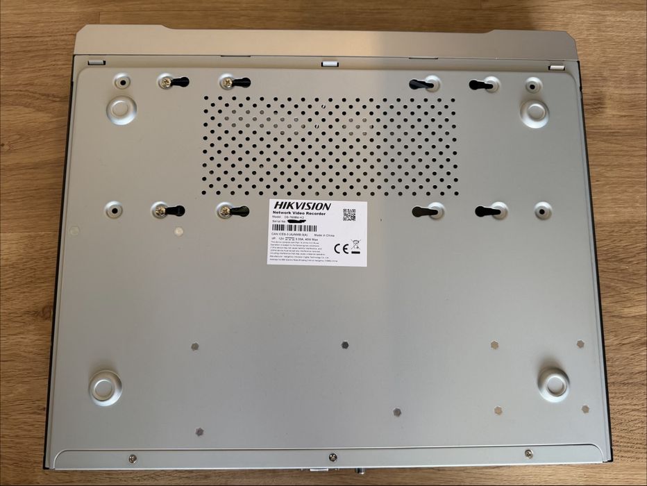 NVR Hikvision DS-7608NI-K2 (8 Canais 4K) + Disco WD Purple 2TB