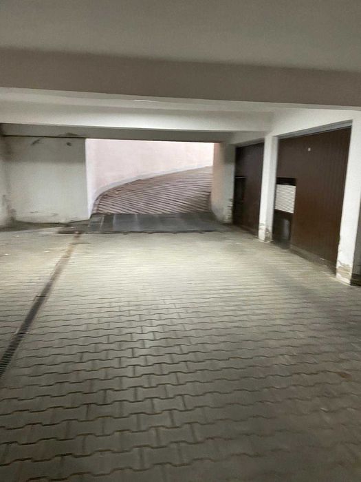 Sprzedam garaż w przyziemiu budynku ul. Mazowiecka - Widok 2