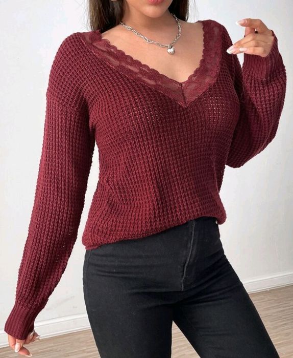 Sweter damski z koronką Nowy Uni