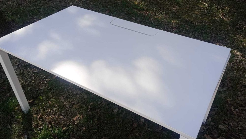 Biurko białe DYNAMOBEL 140x80cm biurka stoły białe biuro dom pokój