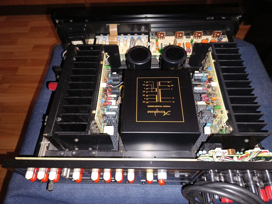 Продам Интегральный усилитель   Accuphase E-206