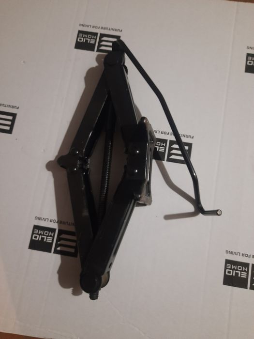 Домкрат Renault гарний стан