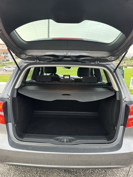 Mercedes-Benz B180d Nacional (MOTOR MERCEDES)