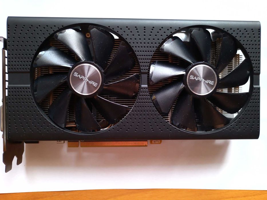 Komputer/serwer z 32 GB DDR4, 256 NVMe + 1 TB HDD, mocny CPU i RX
