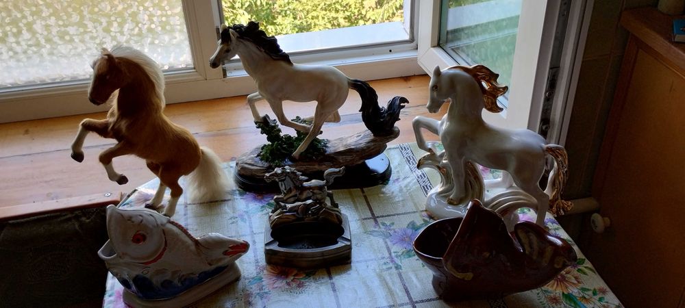 Сувениры разные: