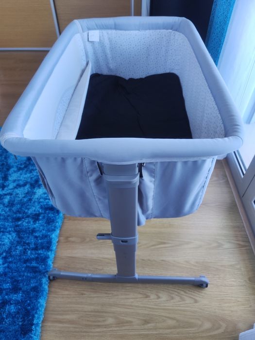 Berço next2me Chicco com lençóis