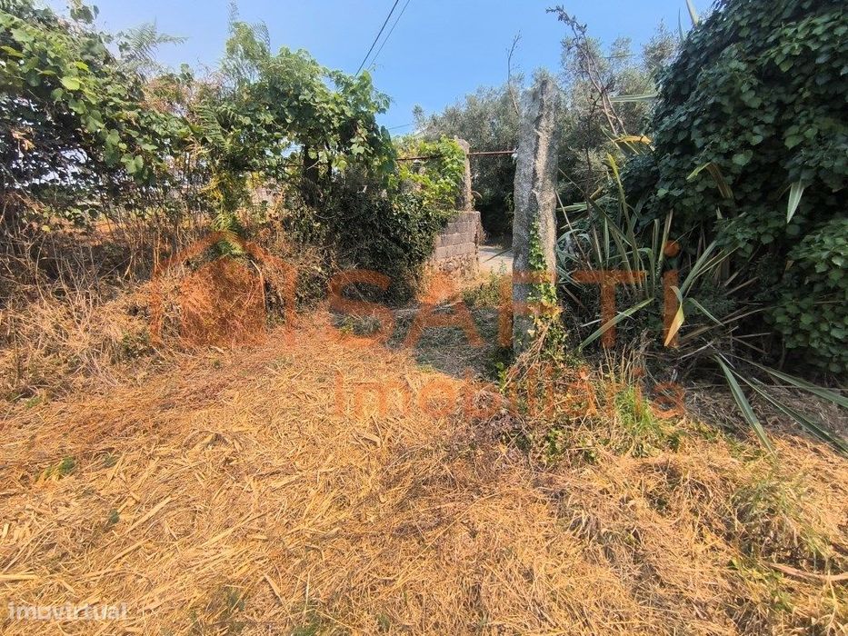 Terreno Urbano de 523 M para Construção em Antas, Esposende