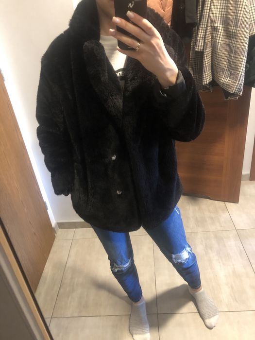 Kożuszek czarny krótki 36, 38, 40