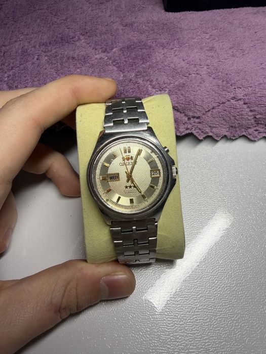 Годинник  Orient