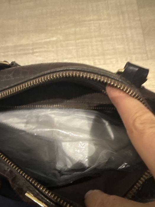 Mala Sacoor em pele como nova