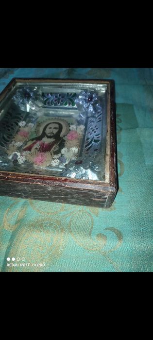 Икона старинная целая