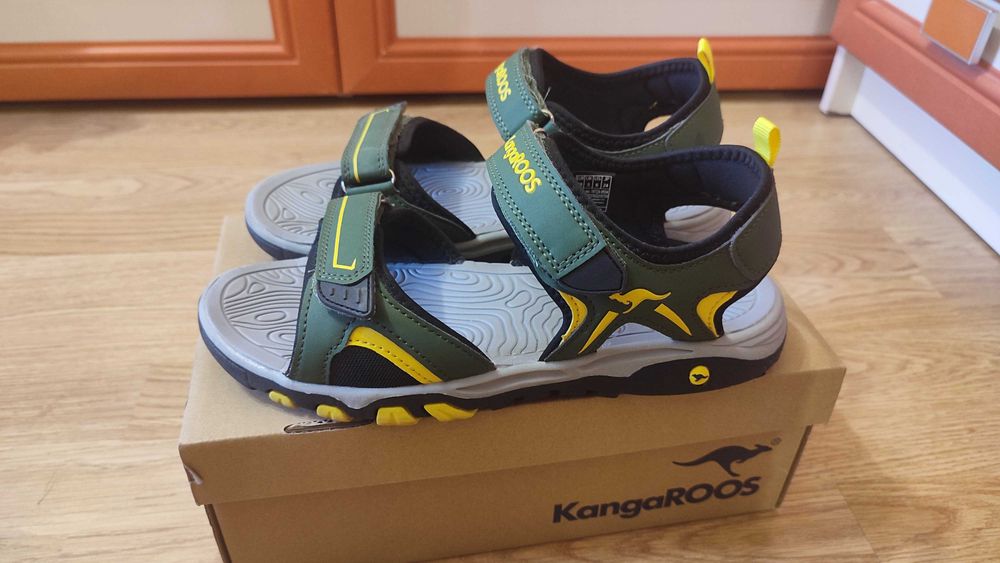 Сандалі босоніжки для хлопчика Kangaroo р.38 як нові