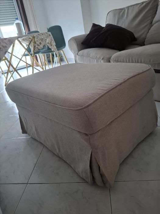 Sofá 3 lugares + Repousa-pés c/arrumação, Kilanda bege EKTORP