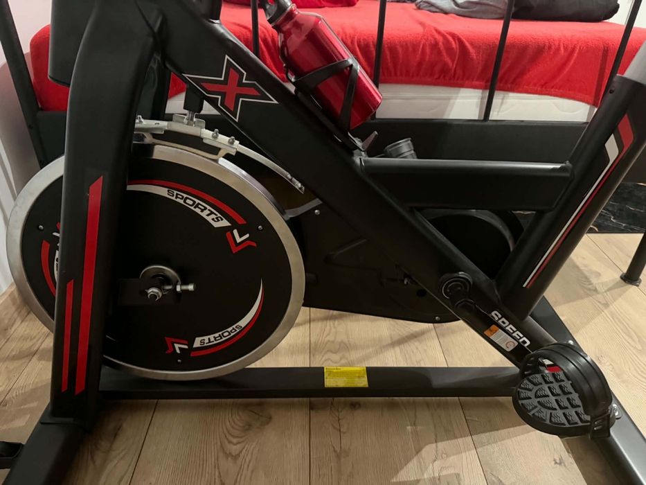 Rower stacjonarny .Rower spinningowy