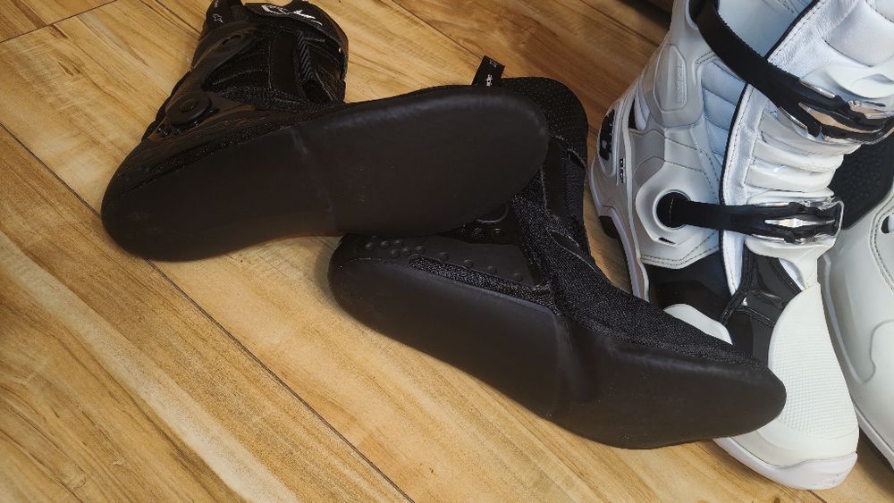 Професійні кросові мотоботи Alpinestars Tech 10