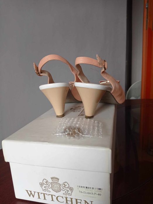 Śliczne skórzane sandały Wittchen