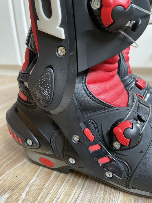 SIDI VORTICE. Топові шарнірні мотоботи в стані нових! 41-42 розмір