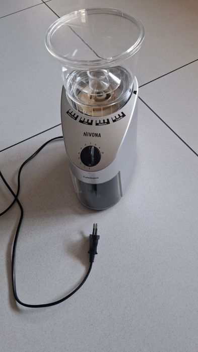 Młynek do kawy Nivona CafeGrano 130