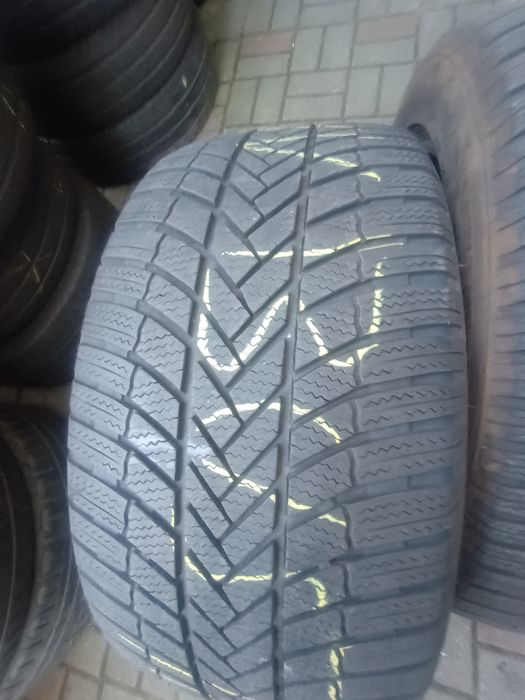 Opony zimowe 255/45/18 2szt