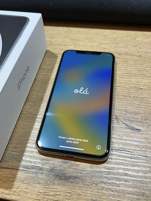 Iphone XS 256GB Biały + etui