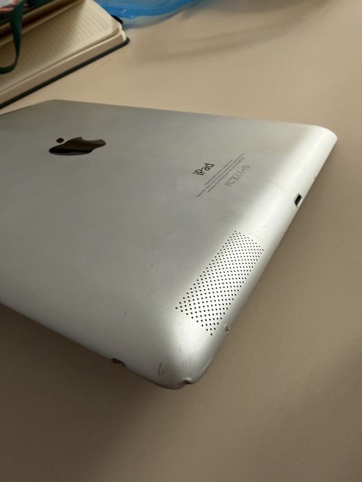 Ipad 4 працюючий