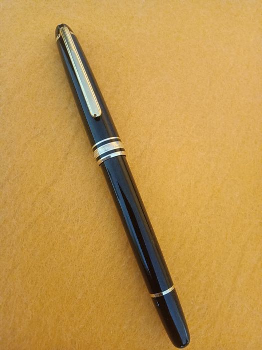 Caneta tinteiro / aparo, Meisterstück 144 aparo em Ouro