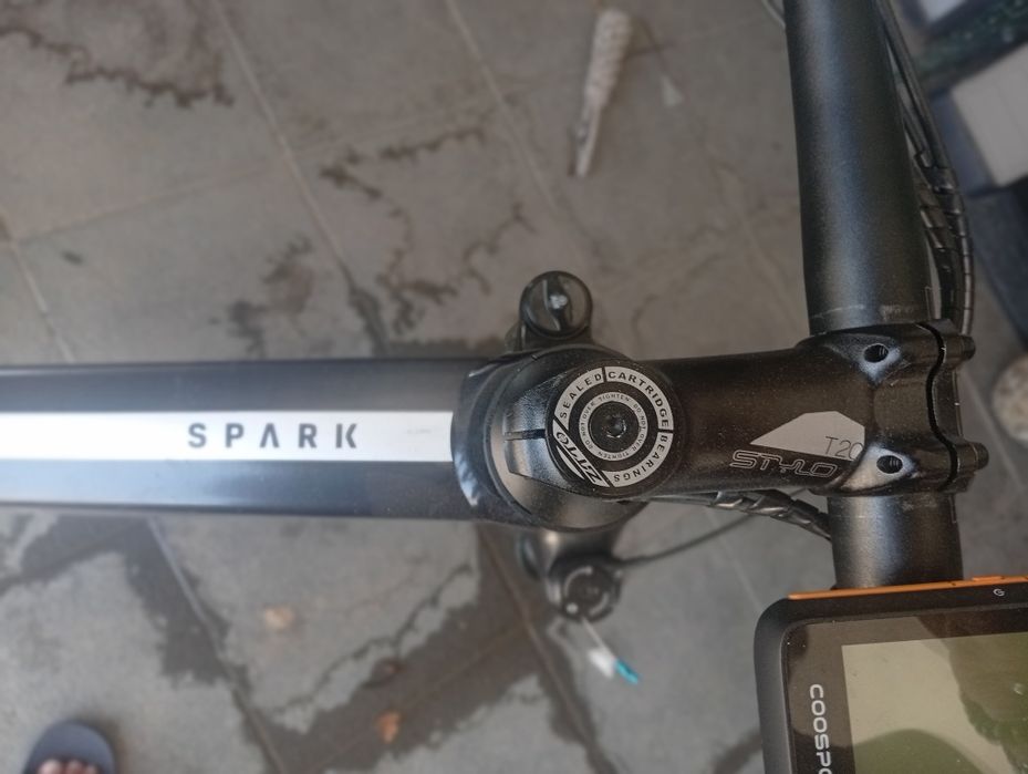 Bicicleta de BTT Scott Spark 970 de suspensão total, no tamanho L.