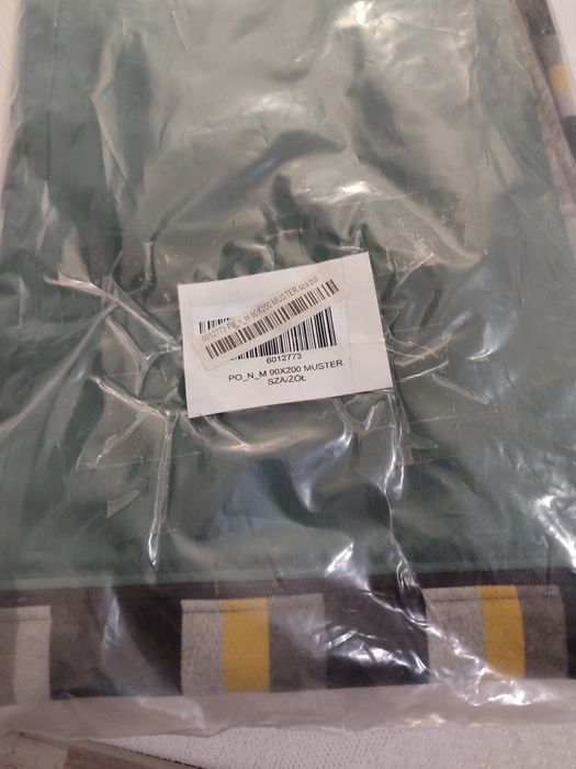 Łóżko młodzieżowe 90x200 z materacem