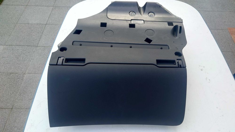 Schowek Pasażera A6 C6