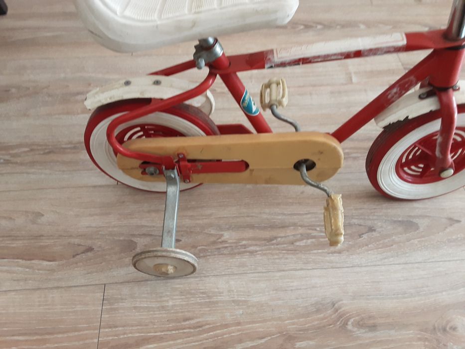 Bicicleta com rodinhas - Sá e Portela SA