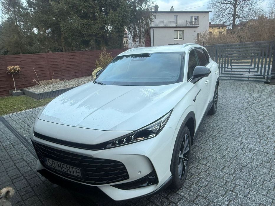 MG HS MG HS Exclusive 2024 | Automat | 8 800 km | Gwarancja | OKAZJA