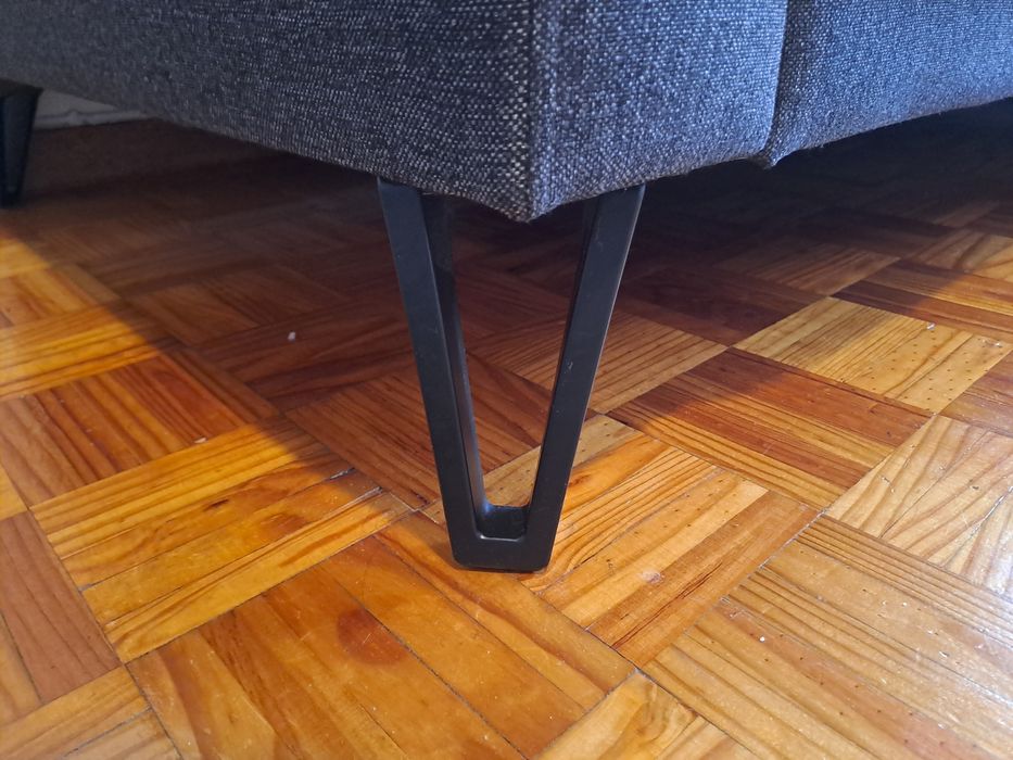 Sofá 3 lugares cinzento com chaise long esquerdo