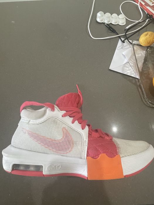 Lebron Witness 8 Tamanho 8