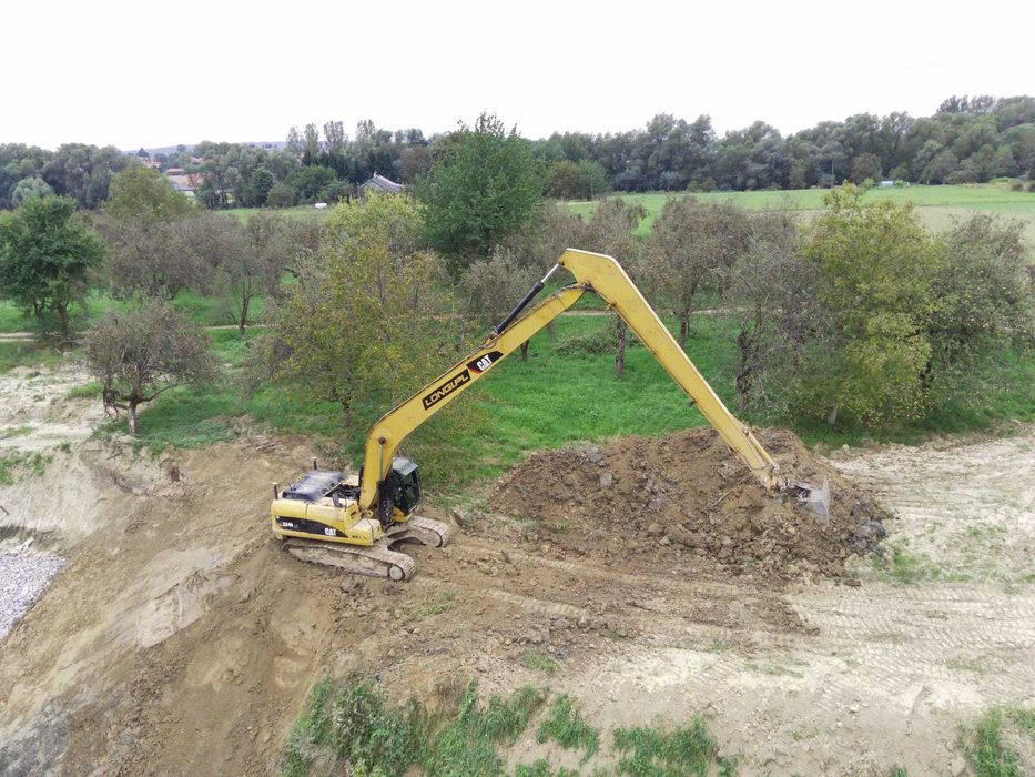 Wynajem usługi koparka Long Reach Cat 324D system 3D leica