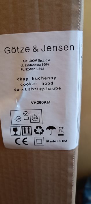 Okap GÖTZE & JENSEN VH260KM Czarny 310m3/h 60dB klasa C