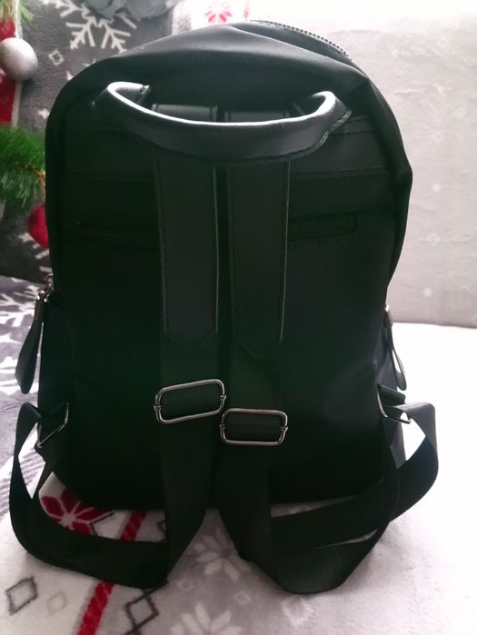 Plecak damski elegancki, wodoodporny, nowy, dużo kieszeni