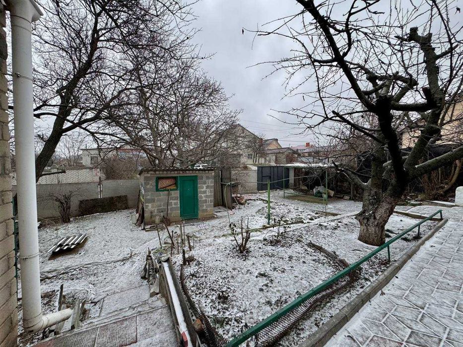 продаю частину будинку на 6й Інгульській