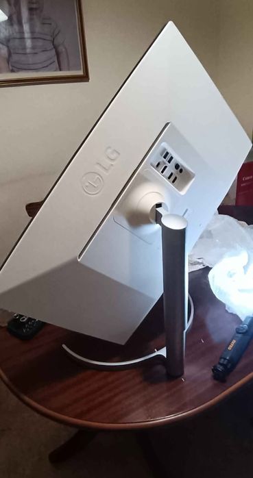 Monitor LG 27UK850 W