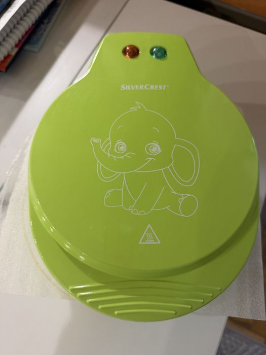 Вафельниця Silver Crest SWEK 800 A1