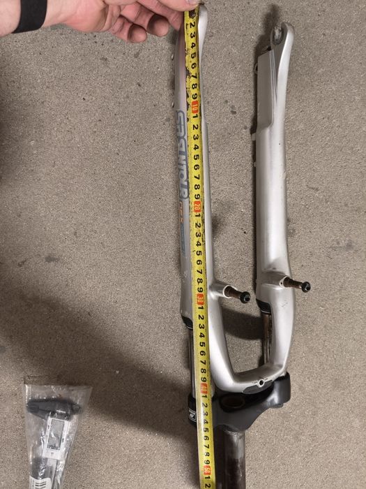 Widelec rowerowy  kola 28 cali,rura 28.5 mm