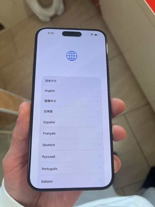 iPhone 15 promax блокований