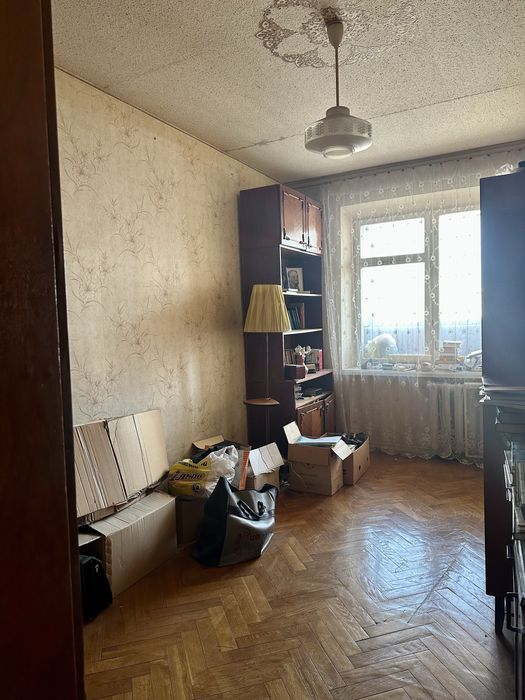 Без% 4к Флоренції 9 Дніпровський Лівобережна Русанівка 95 м2 ГЕНЕРАТОР