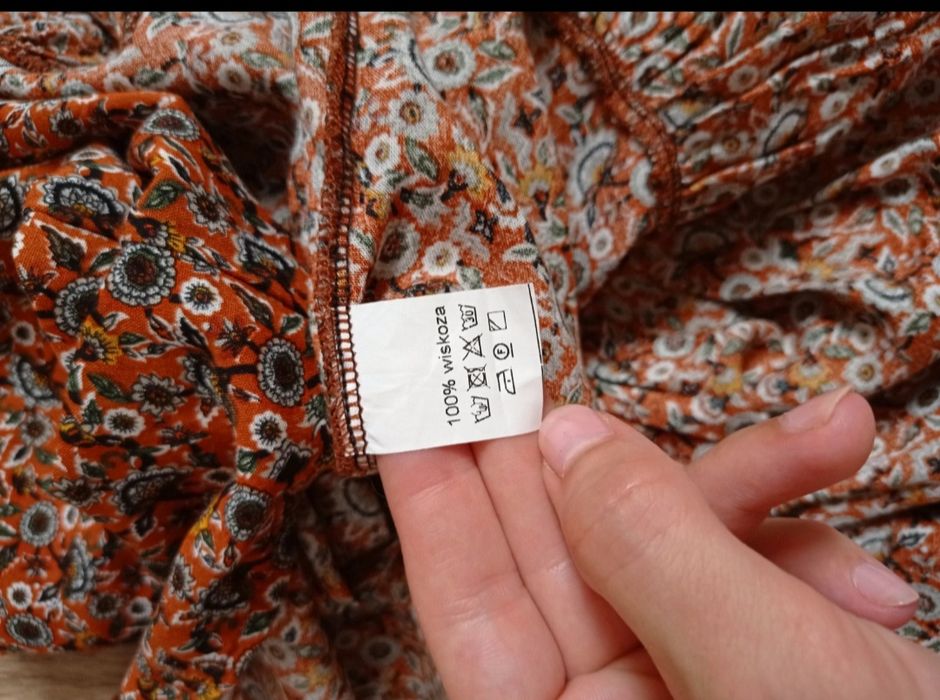 Sukienka WIBs wiskoza rozmiar 40 stan idealny